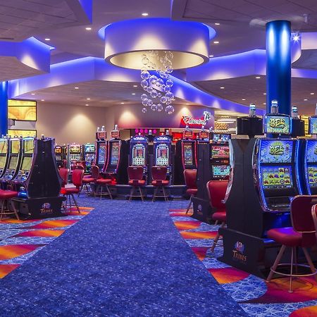 12 Tribes Resort Casino Оумак Екстериор снимка