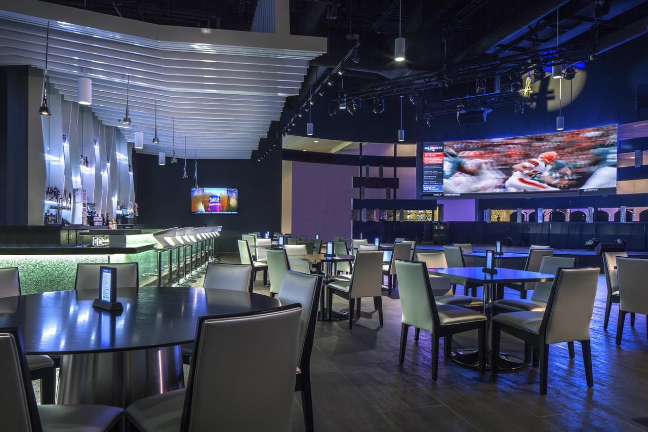 12 Tribes Resort Casino Оумак Екстериор снимка