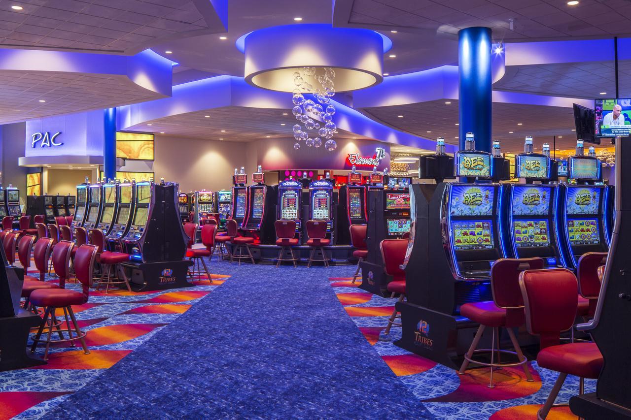 12 Tribes Resort Casino Оумак Екстериор снимка